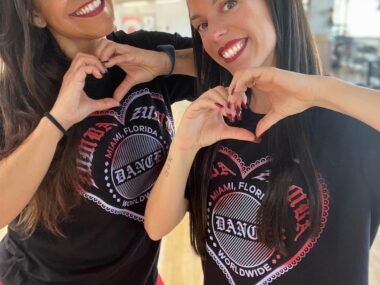 LA FIESTA Warmup Alba Duran Melissa Da Cruz