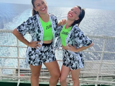 Warmup SHAKE SHAKE By Melissa Da Cruz / Alba Duran Mixed by KooKOh